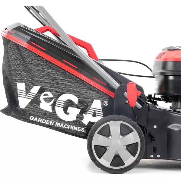 Motorová sekačka s pojezdem VeGA 01435SBX