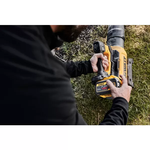 Axiální fukar 54V XR FLEXVOLT bez aku DeWALT DCMBL777N