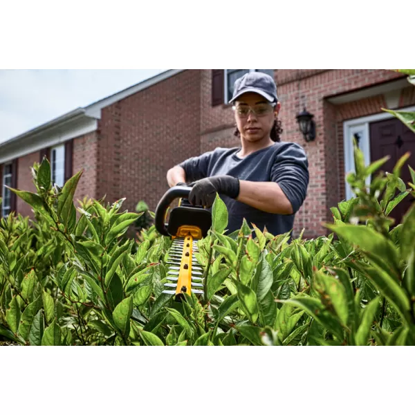 Aku plotostřih 65cm 54V bez aku DeWALT FLEXVOLT DCMHT573N