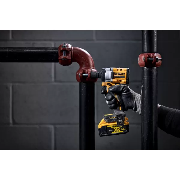 Aku rázový utahovák 18V bez aku T-STAK DeWALT DCF922NT