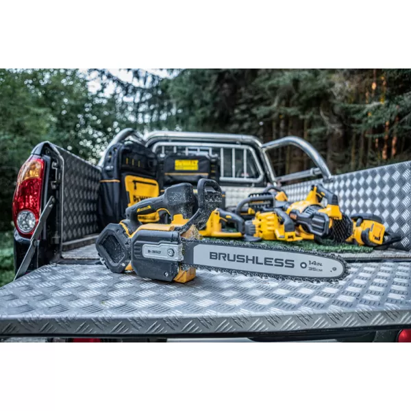 Aku řetězová pila 50 cm FLEXVOLT 54V 1x9,0Ah kufr pilník DeWALT DCMCS575X1