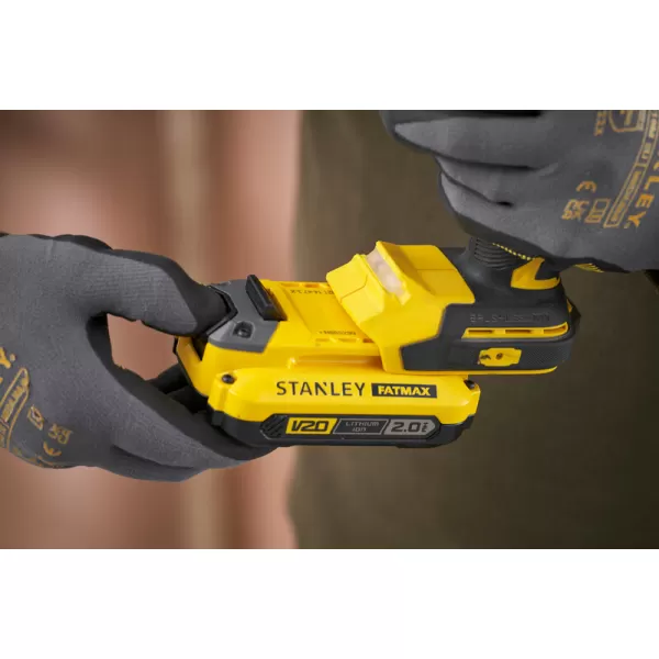 Aku bezuhlíková vrtačka s příklepem V20 18V bez aku Stanley FatMax SFMCD726B