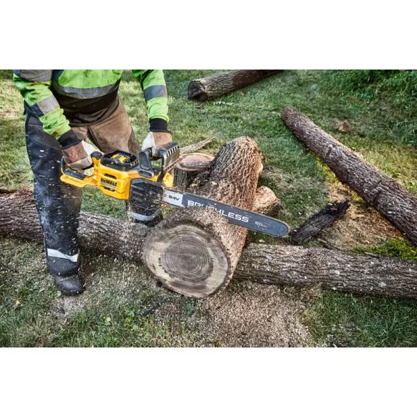Aku řetězová pila 50 cm FLEXVOLT 54V 1x9,0Ah kufr pilník DeWALT DCMCS575X1